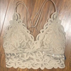 NWT Abercrombie & Fitch Nude Lace Bralette Small